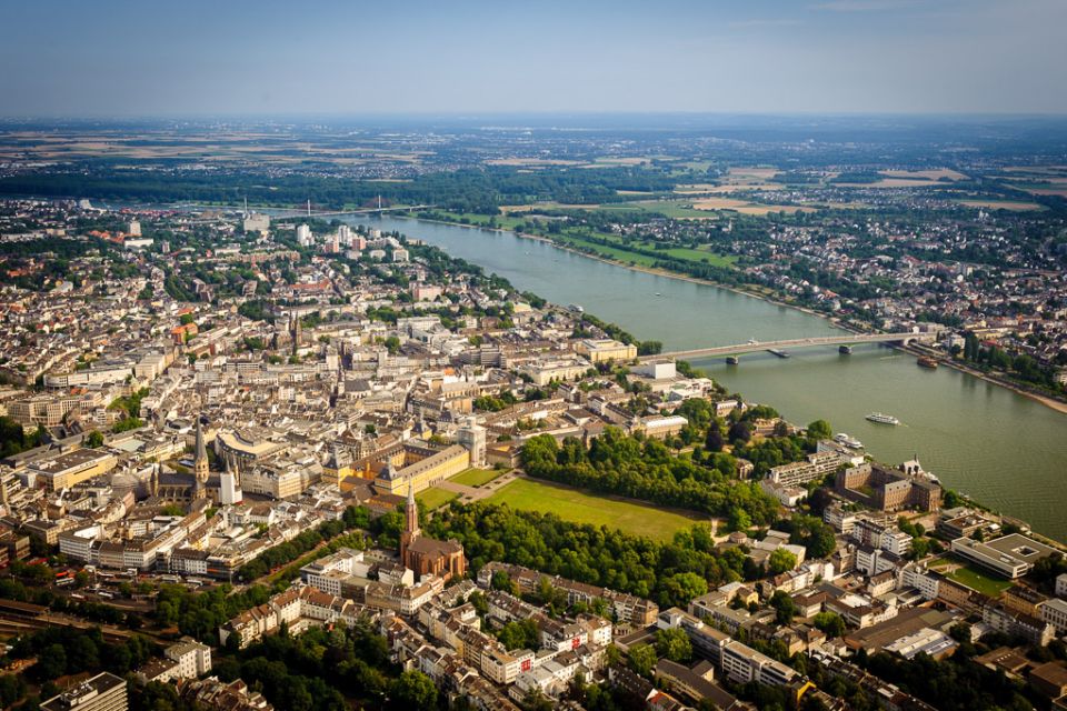 Luftaufnahme von Köln Bonn.